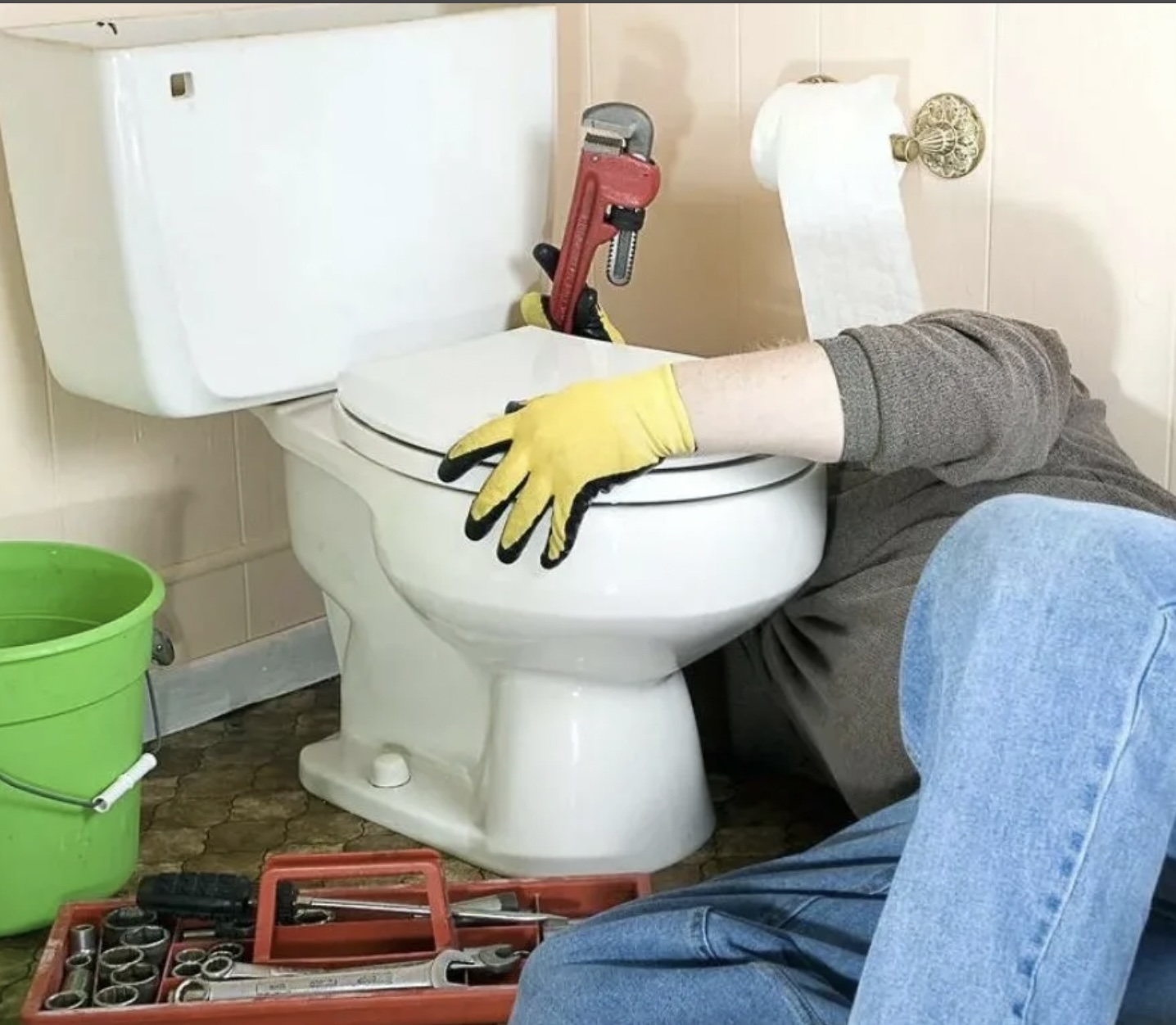 Замена унитаза в Усолье-Сибирском Замена унитаза