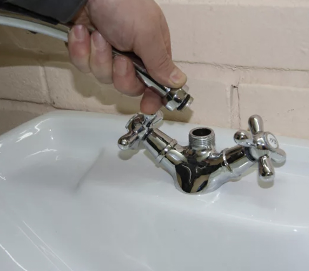 Монтаж смесителя типа "ёлочка" Установка смесителя типа "ёлочка"